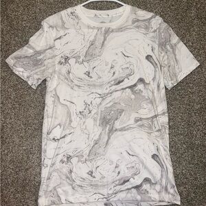 Urban Outfitters Marble Print Graphic Tee White & Gray
